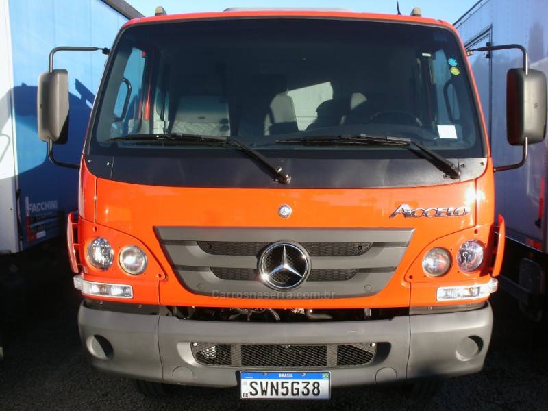 MERCEDES-BENZ - ACCELO 1316 - 2019/2019 - Vermelha - Sob Consulta